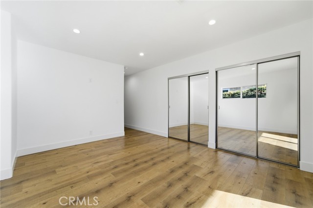 Detail Gallery Image 21 of 57 For 6015 Laurelgrove, North Hollywood,  CA 91606 - 5 Beds | 5 Baths