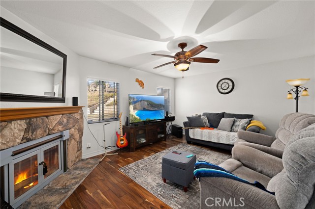Image 6 of 40 For 18865 Nandina Avenue