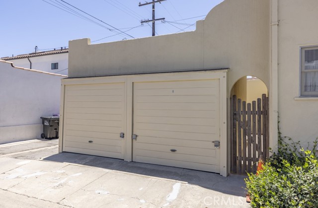 132 St Joseph Avenue, Long Beach CA: https://media.crmls.org/medias/66ab63ac-9b95-4077-af01-4297ae5884b8.jpg