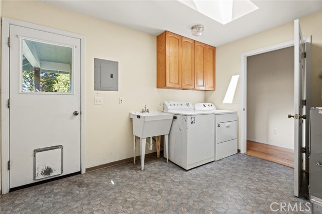Image 20 of 33 For 15050 Caspar Road