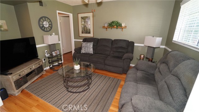 Detail Gallery Image 19 of 39 For 16519 Minnehaha, Granada Hills,  CA 91344 - 3 Beds | 2 Baths