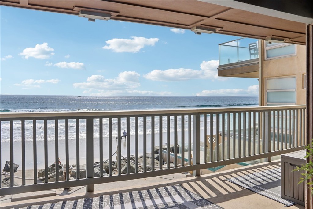 MLS #OC25192516 image #5