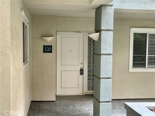 2253 Martin, Irvine CA: https://media.crmls.org/medias/66ae70b9-9db0-4bcd-848a-c8d395efba7c.jpg