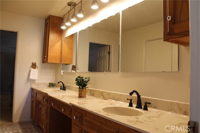 Detail Gallery Image 22 of 44 For 1140 Caddie Ln, Paso Robles,  CA 93446 - 3 Beds | 3/1 Baths