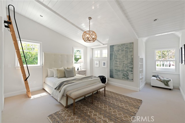 Detail Gallery Image 33 of 65 For 1012 Pacific Ave, Manhattan Beach,  CA 90266 - 6 Beds | 6/2 Baths