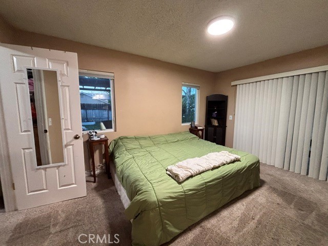https://media.crmls.org/medias/66af7b4e-e9b9-43d4-b353-8b2f57499d50.jpg?preset=X-Large