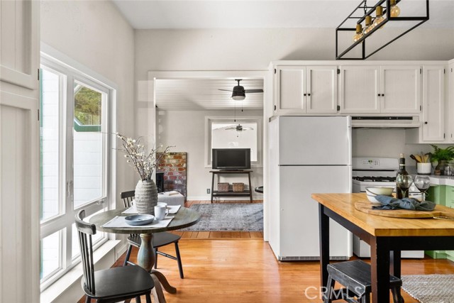 Detail Gallery Image 14 of 62 For 1734 Broadway St, Chico,  CA 95928 - 3 Beds | 1 Baths