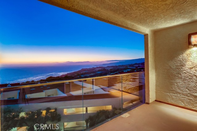 Detail Gallery Image 12 of 74 For 3200 La Rotonda Dr #611,  Rancho Palos Verdes,  CA 90275 - 2 Beds | 2 Baths