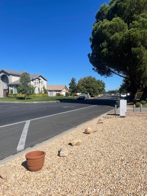 Detail Gallery Image 1 of 25 For 13395 Driftwood Dr, Victorville,  CA 92395 - 3 Beds | 2 Baths