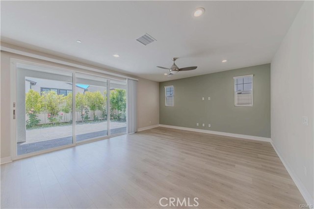 Detail Gallery Image 3 of 35 For 27626 Upton Terrace, San Pedro,  CA 90732 - 4 Beds | 4 Baths