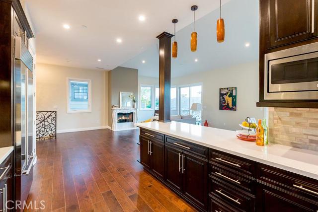209 Guadalupe, Redondo Beach, California 90277, 4 Bedrooms Bedrooms, ,4 BathroomsBathrooms,Residential,Sold,Guadalupe,SB16055427