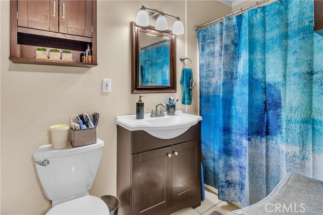 Detail Gallery Image 12 of 23 For 11208 Lefloss Ave, Norwalk,  CA 90650 - 3 Beds | 2 Baths