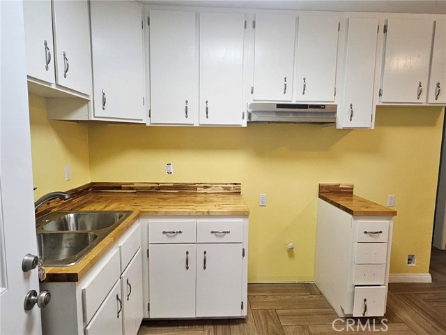 Detail Gallery Image 7 of 12 For 3962 Brighton Ave, Los Angeles,  CA 90062 - – Beds | – Baths