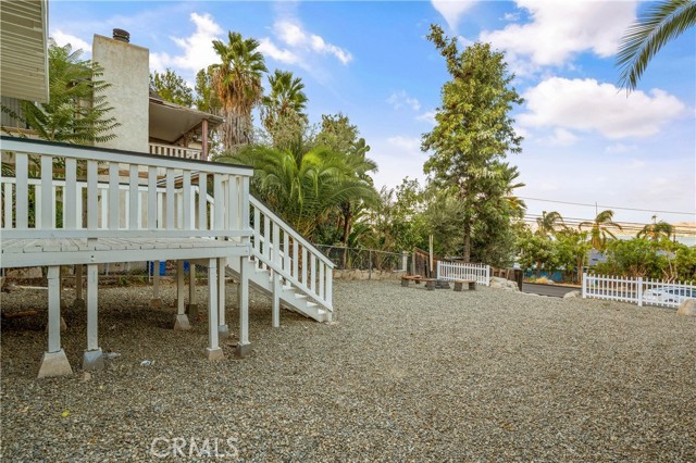 Detail Gallery Image 25 of 27 For 17530 Hayes Ave, Lake Elsinore,  CA 92530 - 3 Beds | 2 Baths