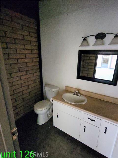  Commercial for Sale in Apple Valley, California