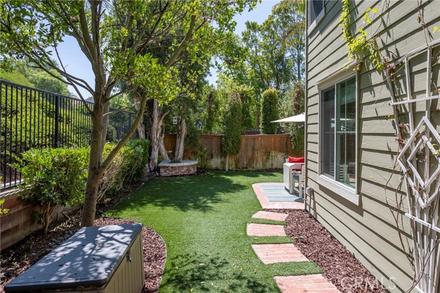 Detail Gallery Image 22 of 27 For 57 Fieldhouse, Ladera Ranch,  CA 92694 - 3 Beds | 2/1 Baths