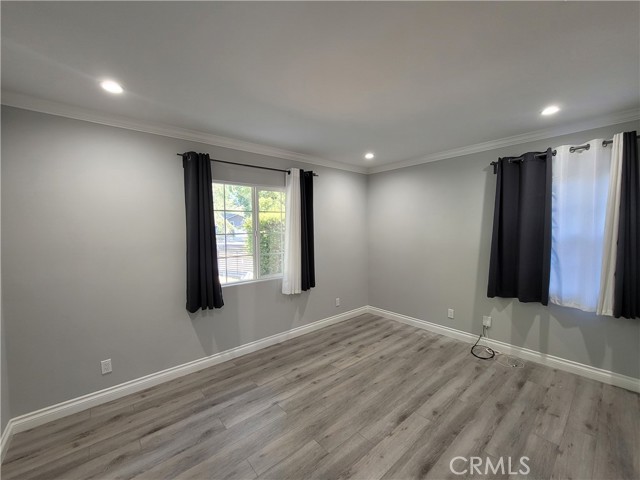Detail Gallery Image 17 of 40 For 5939 Vanalden Ave, Tarzana,  CA 91356 - 3 Beds | 2 Baths