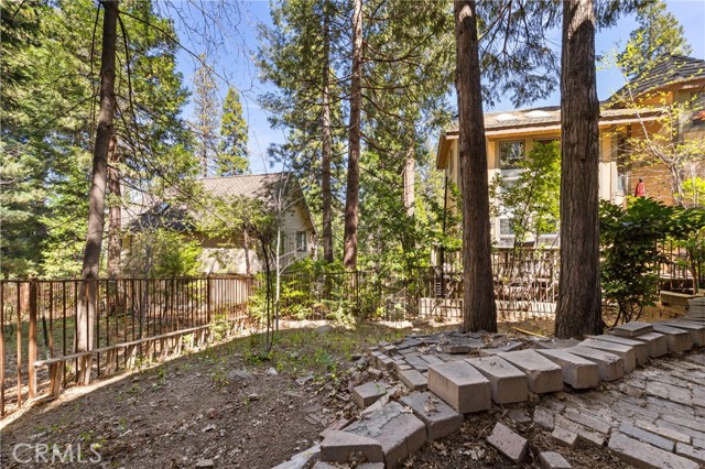 Detail Gallery Image 34 of 44 For 447 Bay View Dr, Lake Arrowhead,  CA 92352 - 4 Beds | 3 Baths