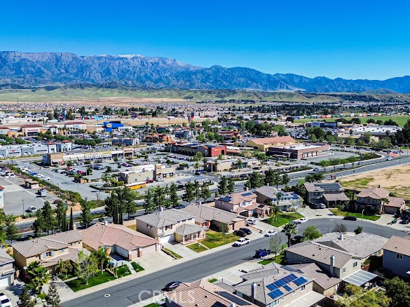 Detail Gallery Image 8 of 50 For 1588 Leland, Beaumont,  CA 92223 - 5 Beds | 3 Baths