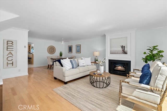 1200 Opal Street, Redondo Beach, California 90277, 3 Bedrooms Bedrooms, ,2 BathroomsBathrooms,Residential,Sold,Opal,SB22049934