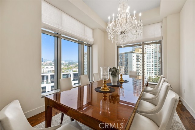 10776 Wilshire Boulevard, Los Angeles CA: https://media.crmls.org/medias/66b8212a-14bf-48b2-a0b2-35e4747a9882.jpg