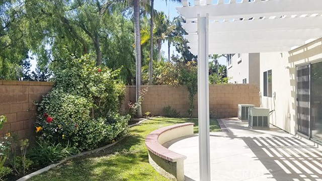 Detail Gallery Image 26 of 38 For 49 Elizabeth Ln, Irvine,  CA 92602 - 4 Beds | 2/1 Baths