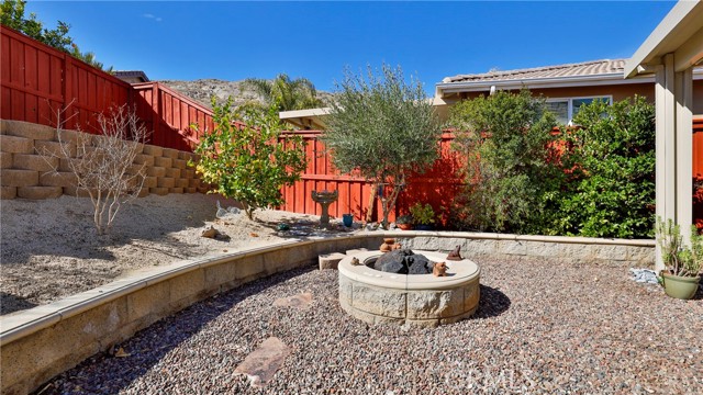 Detail Gallery Image 46 of 55 For 215 Furyk Way, Hemet,  CA 92545 - 2 Beds | 2 Baths
