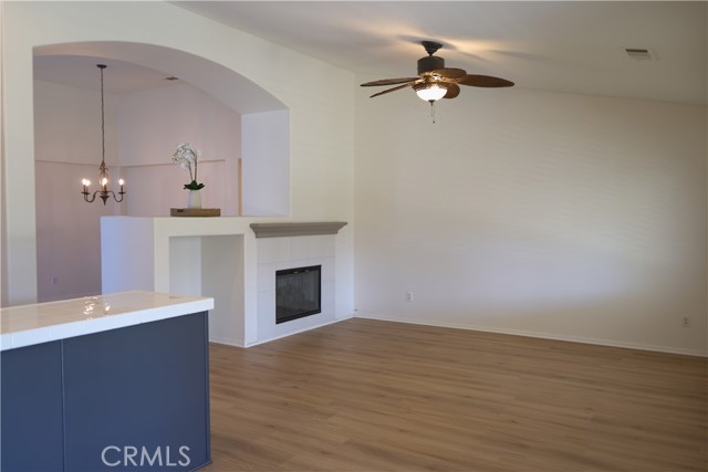 1358 Clover Way, Beaumont CA: https://media.crmls.org/medias/66ba9e9f-e583-484b-ba30-c4cf9f741bd6.jpg