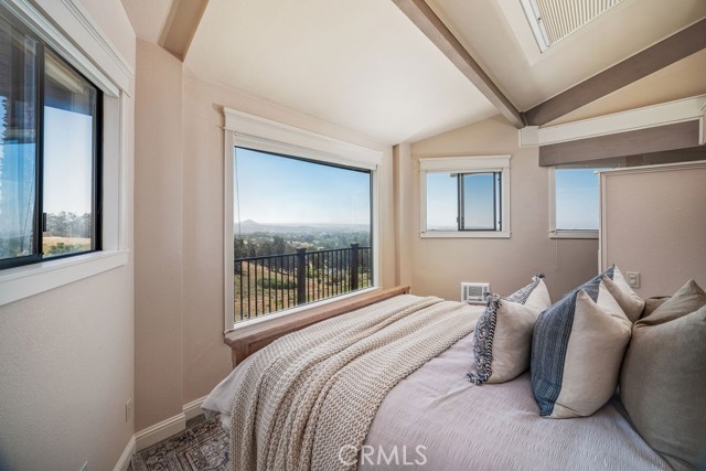 1110 Deer Canyon Road, Arroyo Grande CA: https://media.crmls.org/medias/66bb4491-00e1-446e-a29f-a8f098190140.jpg