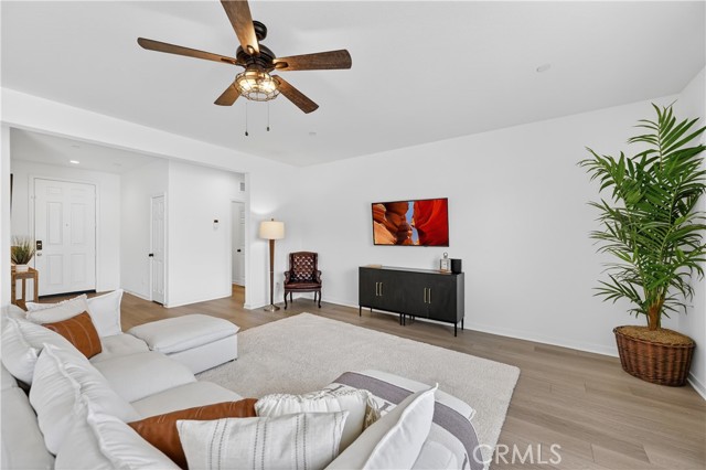 Detail Gallery Image 10 of 45 For 3180 Stargazer St, Hemet,  CA 92543 - 3 Beds | 2 Baths