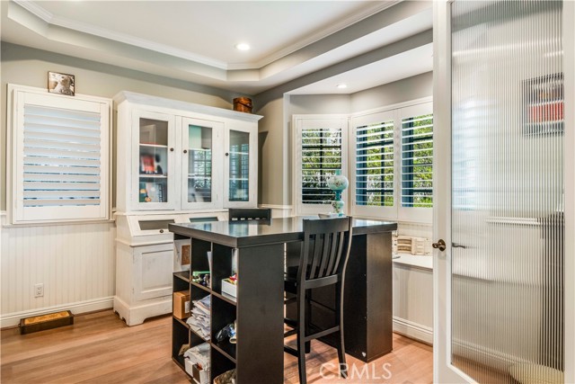 595 35th Street, Manhattan Beach, California 90266, 6 Bedrooms Bedrooms, ,4 BathroomsBathrooms,Residential,Sold,35th,SB22117644