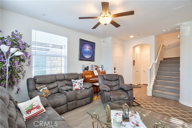 Detail Gallery Image 9 of 47 For 41976 Isadora #904,  Murrieta,  CA 92562 - 3 Beds | 2/1 Baths