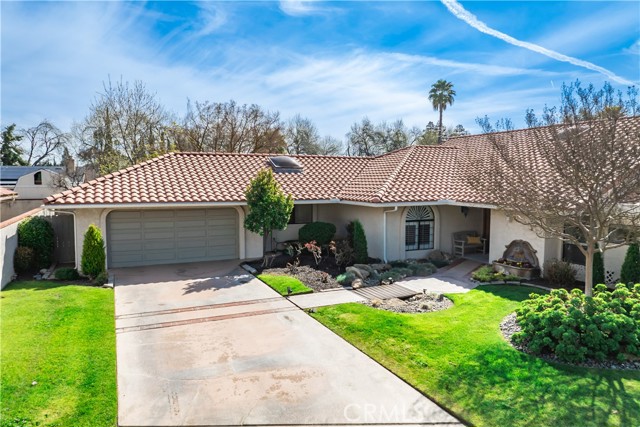 Detail Gallery Image 1 of 69 For 26 Seasons Ct, Madera,  CA 93637 - 3 Beds | 1/2 Baths