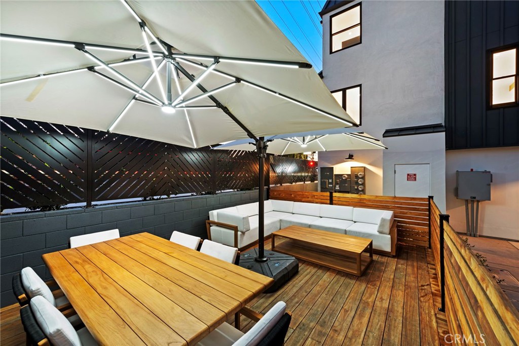 66bed8d8 A70f 4179 A47e 15373cbfa80a