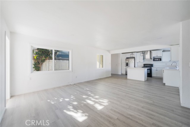 Detail Gallery Image 4 of 17 For 600 Maple, La Habra,  CA 90631 - 4 Beds | 2 Baths