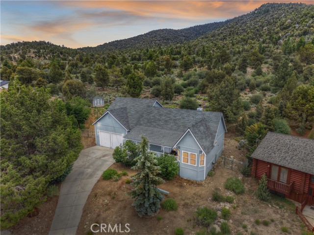 Detail Gallery Image 2 of 50 For 1285 Skyview Ct, Big Bear City,  CA 92314 - 3 Beds | 2 Baths