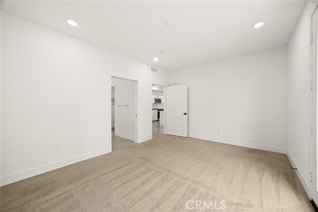 16321 Dawn Way, Tustin CA: https://media.crmls.org/medias/66c04f9a-8c0f-479e-9772-93d8d01d275d.jpg