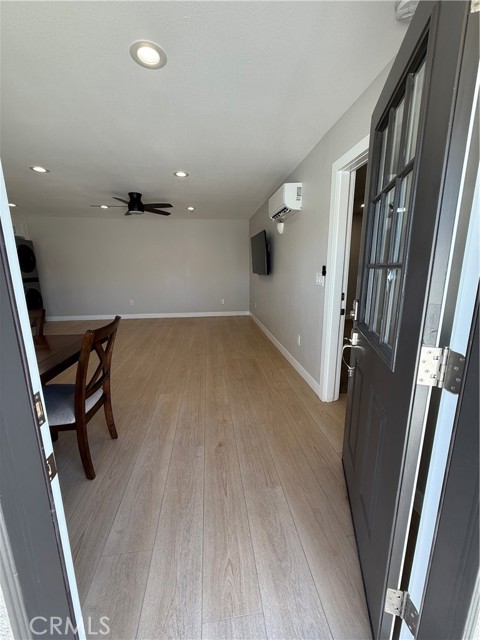 Image 30 of 66 For 824 Dune