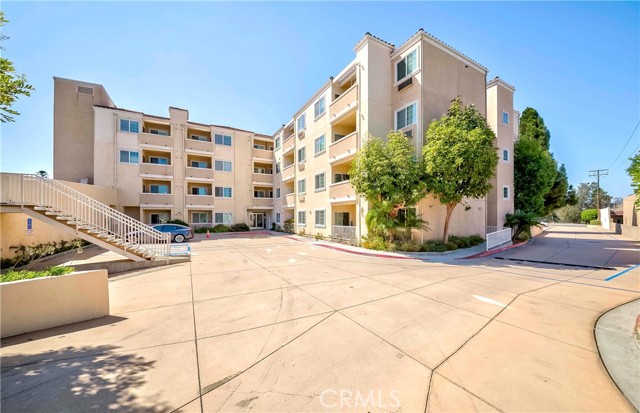 Detail Gallery Image 2 of 46 For 3120 Sepulveda Bld #306,  Torrance,  CA 90505 - 2 Beds | 1/1 Baths