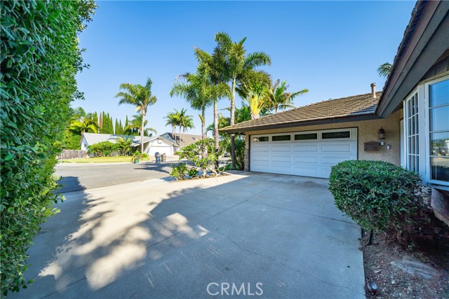 Detail Gallery Image 31 of 42 For 20531 Paisley Ln, Huntington Beach,  CA 92646 - 4 Beds | 3 Baths