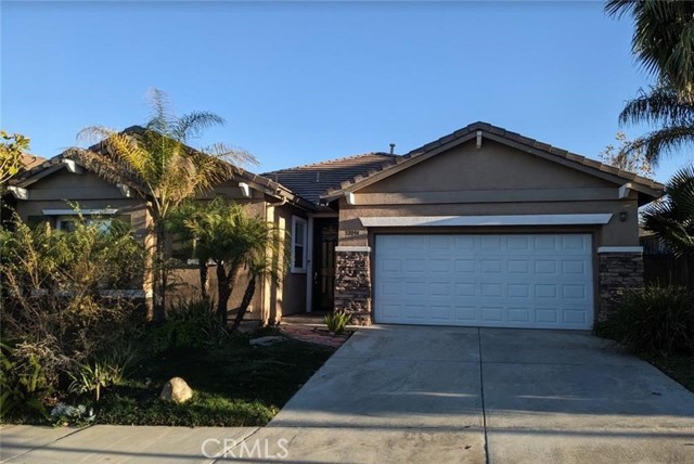Detail Gallery Image 2 of 22 For 32094 Poppy Way, Lake Elsinore,  CA 92532 - 3 Beds | 2 Baths