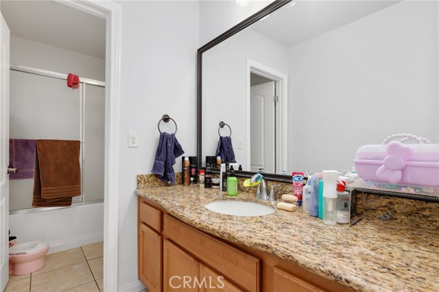 Detail Gallery Image 14 of 18 For 1345 Cabrillo Park #N04,  Santa Ana,  CA 92701 - 2 Beds | 2 Baths