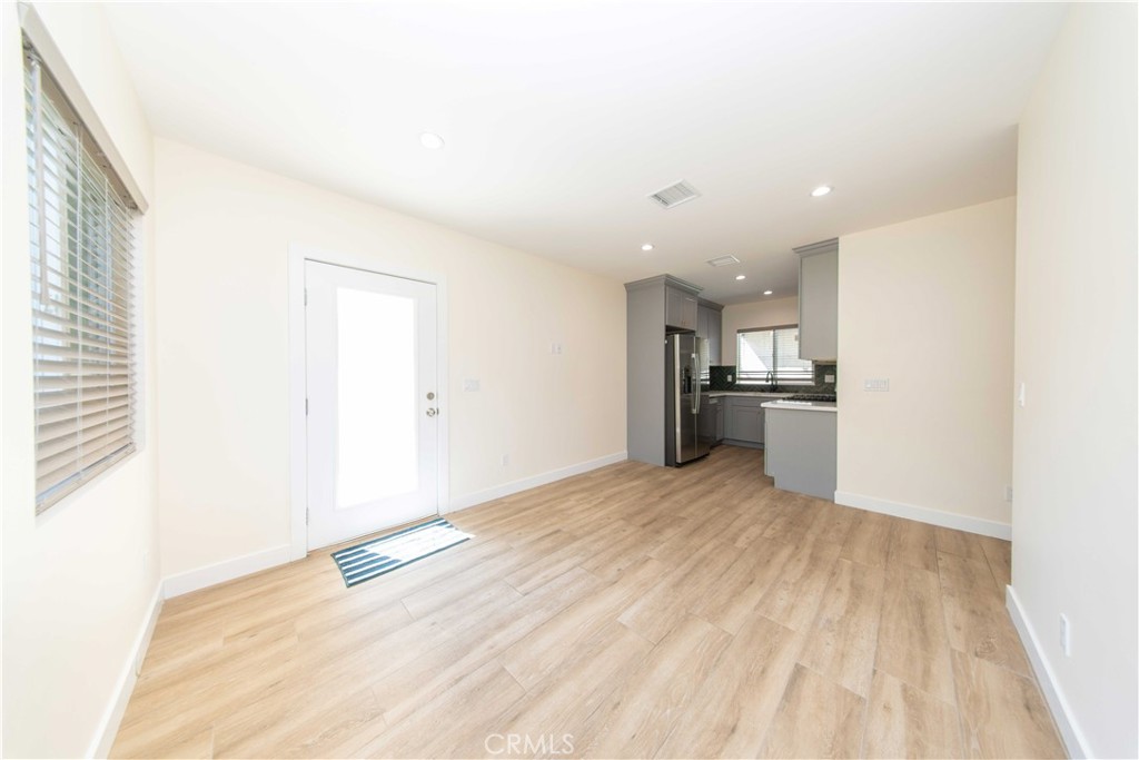 MLS #GD25177511 img 2