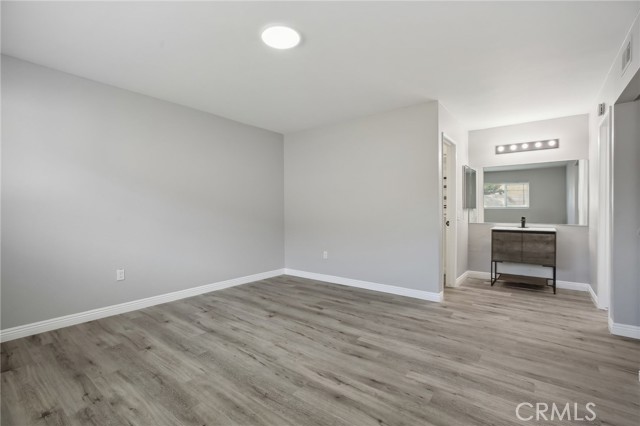 Detail Gallery Image 23 of 29 For 16562 Regina Cir, Huntington Beach,  CA 92649 - 2 Beds | 1 Baths