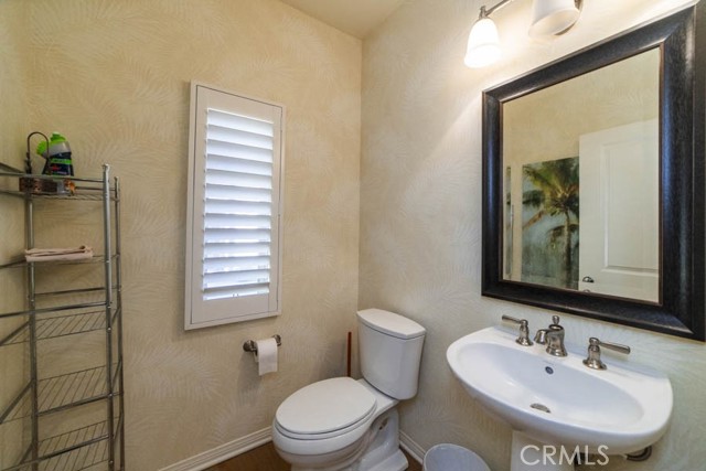 Detail Gallery Image 8 of 34 For 70 Cipresso, Irvine,  CA 92618 - 3 Beds | 2/1 Baths