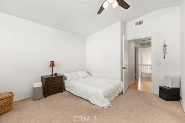 Detail Gallery Image 16 of 31 For 3935 Caminito Silvela, San Diego,  CA 92122 - 3 Beds | 2 Baths