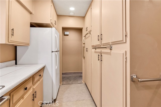332 E 7th Street, San Jacinto CA: https://media.crmls.org/medias/66c31975-ef0a-4230-b06b-cdb939f31d15.jpg