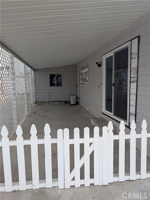 Detail Gallery Image 6 of 8 For 281 Santa Clara Cir, Hemet,  CA 92543 - 2 Beds | 1 Baths