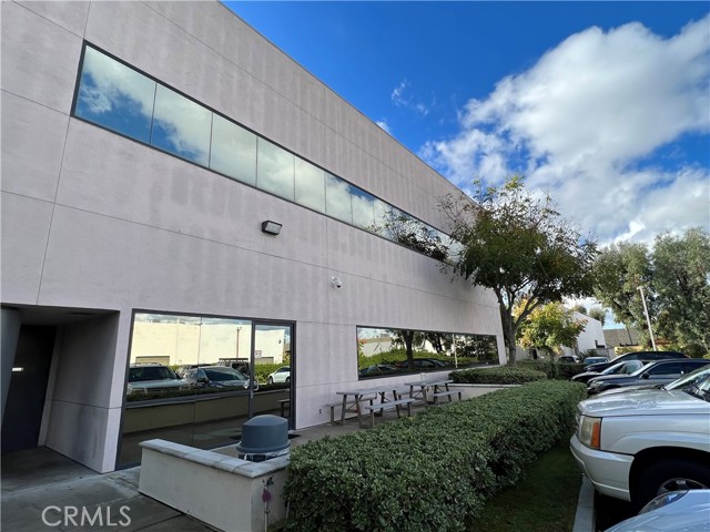 5 Oldfield, Irvine, California 92618, ,Commercial Lease,For Rent,5 Oldfield,CRDW24006668