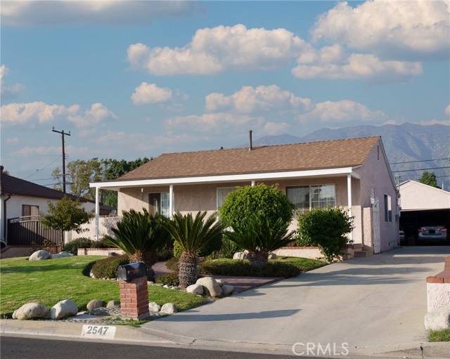 Detail Gallery Image 3 of 17 For 2547 Bloomdale, Duarte,  CA 91010 - 4 Beds | 2 Baths